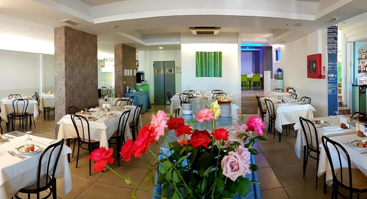 Sorriso - Molto Piu Di Stella Riccione